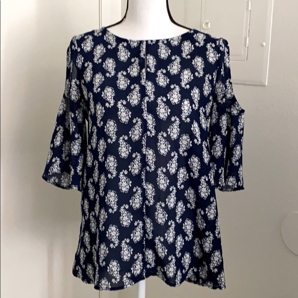 Pleione Cold Shoulder Floral Print Blouse